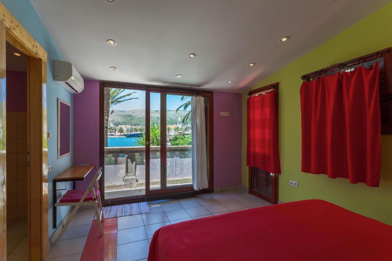 Domus Maritima Hotel Trogir Room photo